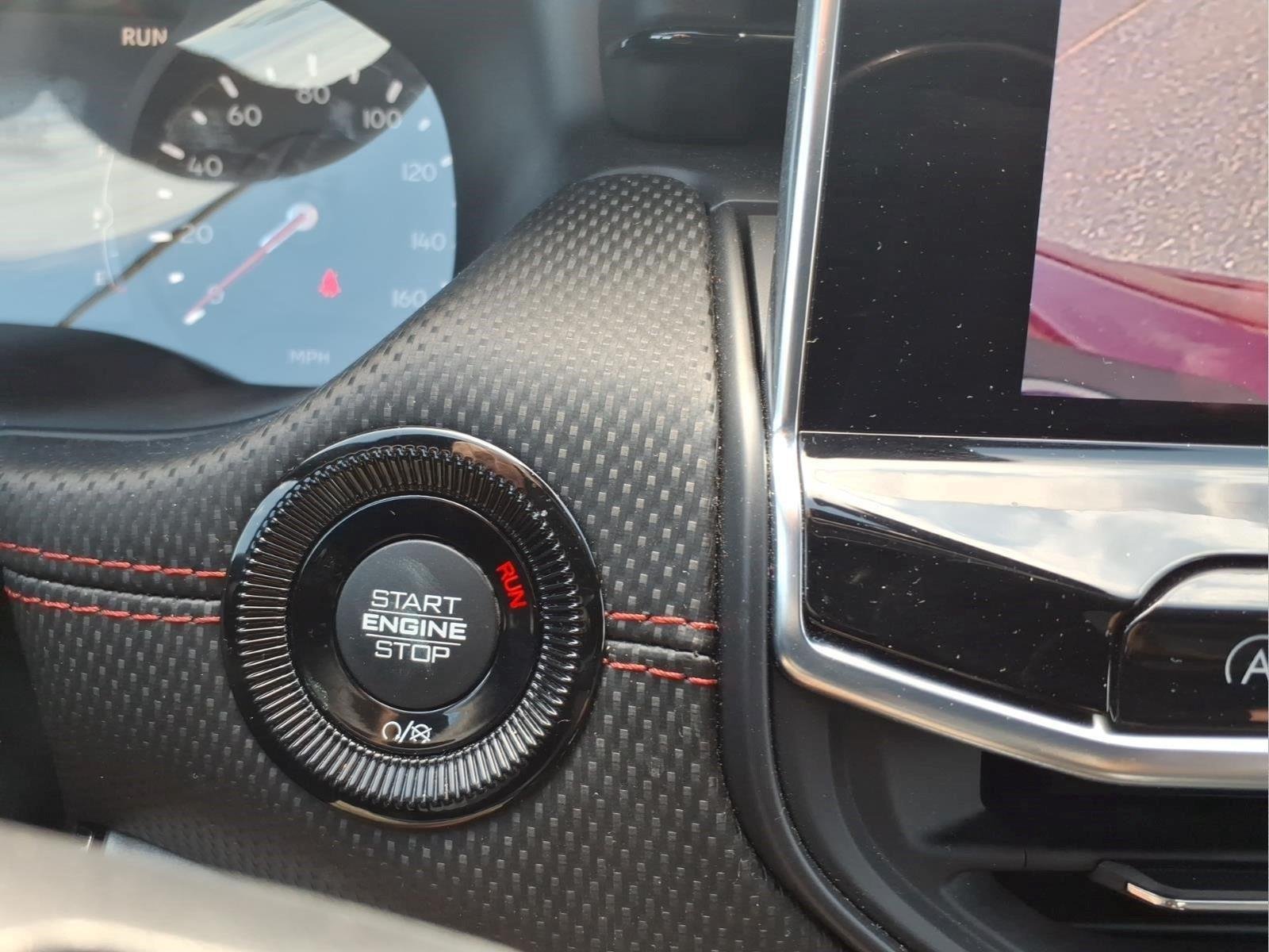 Used 2025 Red Hot Pearlcoat Jeep Trailhawk image 30