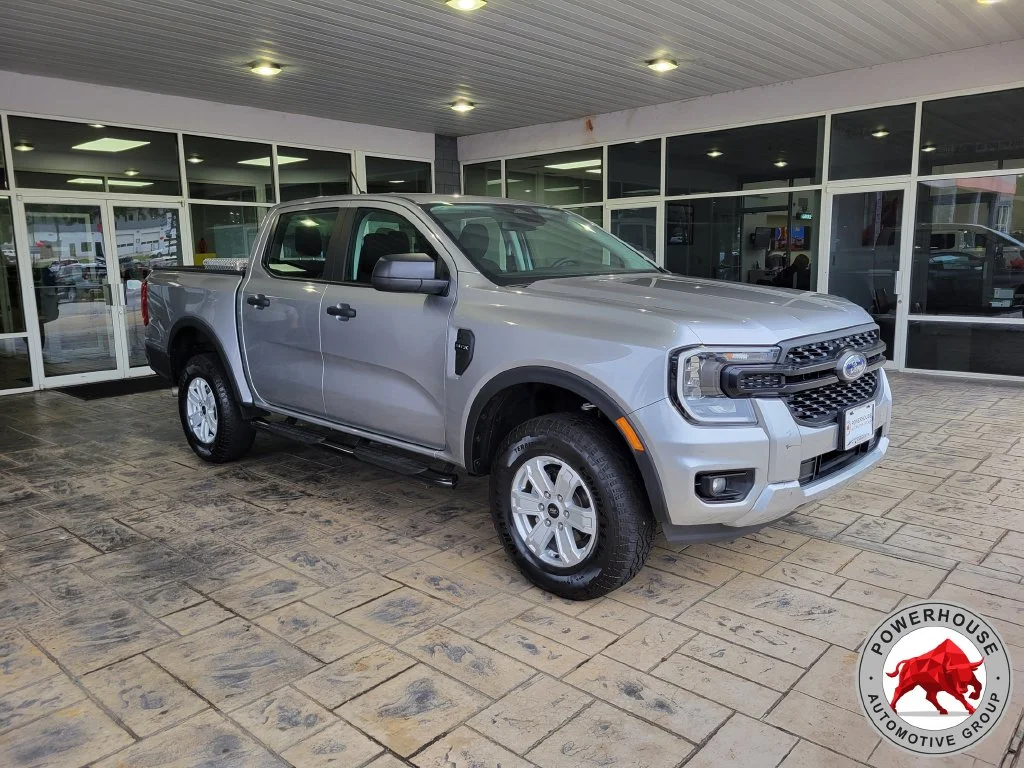 Used 2024 Silver Ford XL image 8