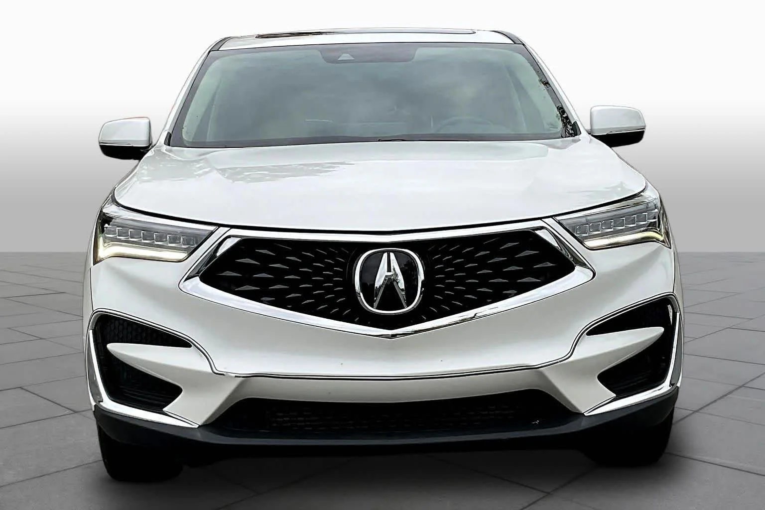 Used 2020 Platinum White Pearl Acura  image 4