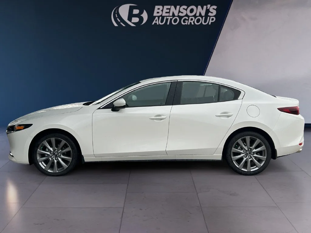 New 2026 White Mazda 2.5 S Preferred image 2