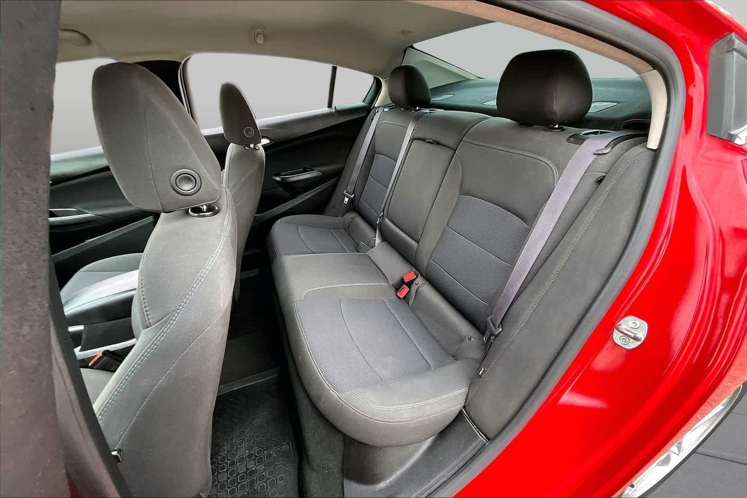 Used 2017 Red Chevrolet LT image 19