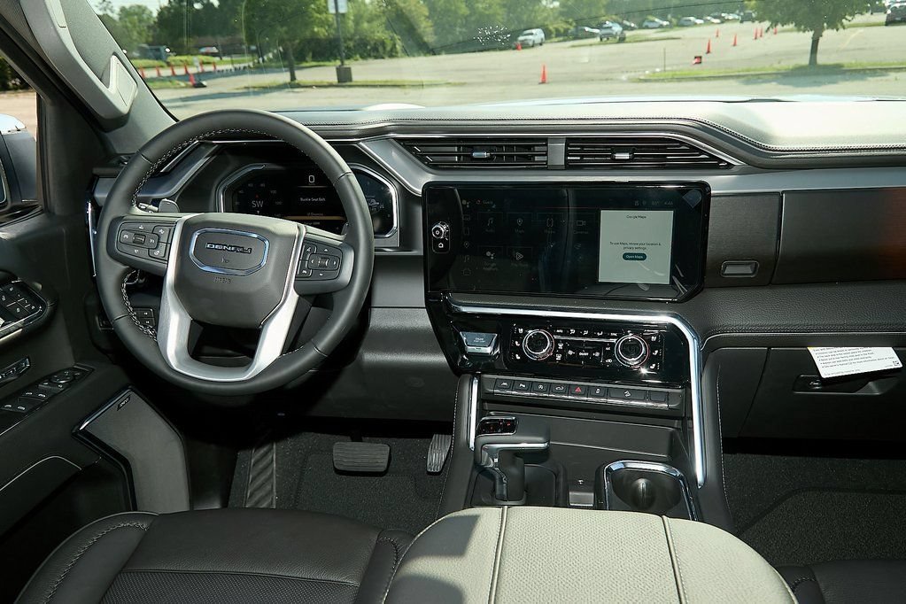 New 2026 Glacier White Tricoat GMC Denali image 48