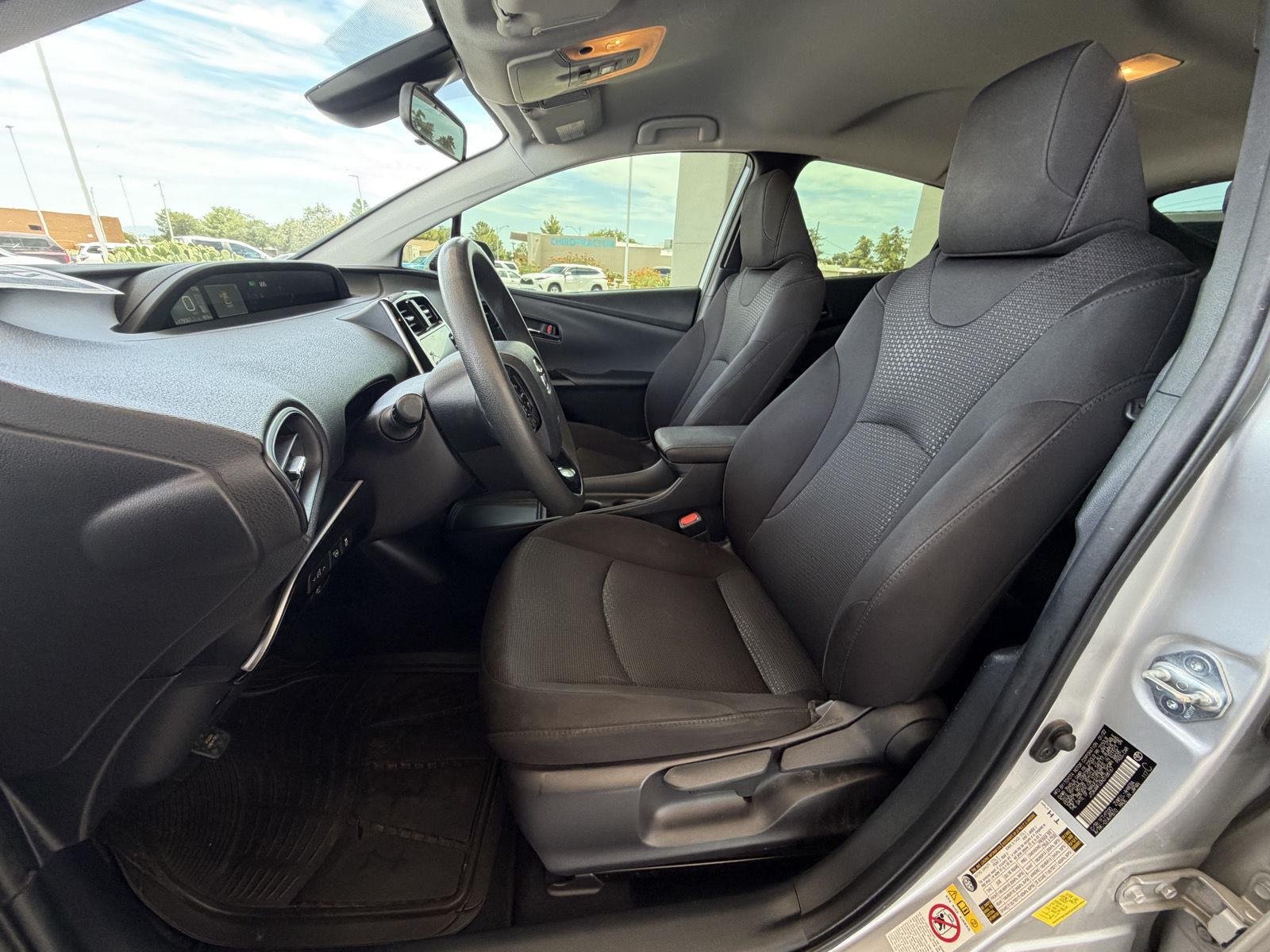 Used 2022 Classic Silver Metallic Toyota LE image 14