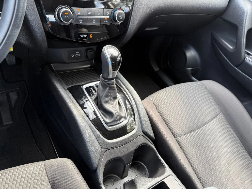 2020 Nissan Rogue Sport S - Photo 20