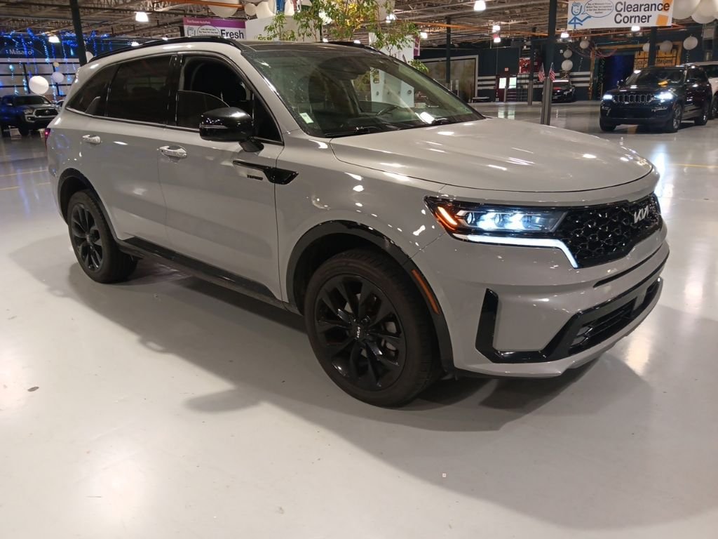Certified Used 2022 Gray Kia SX image 9