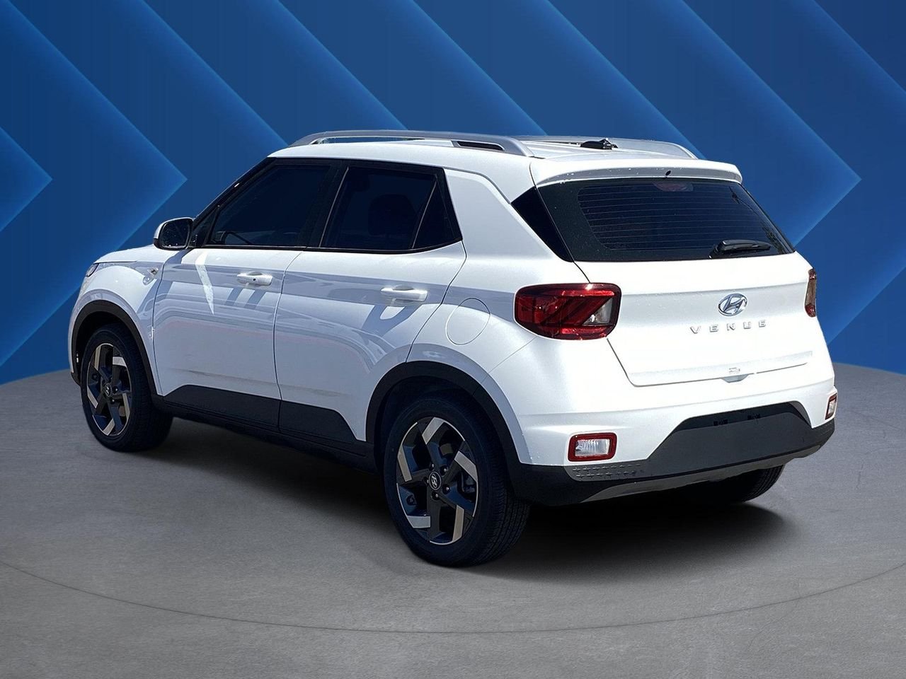 New 2026 Lunar White Hyundai SEL image 5