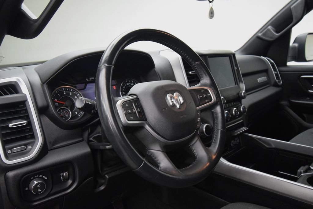Used 2022 Granite Crystal Metallic Clearcoat RAM Big Horn image 15