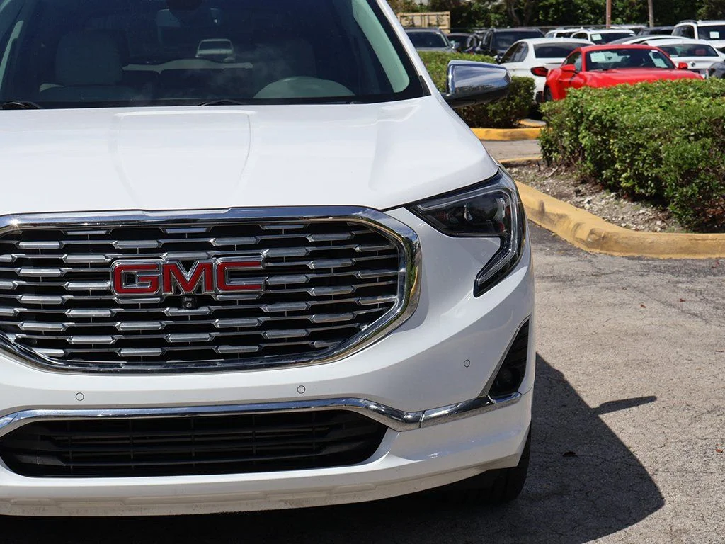 Used 2020 White GMC Denali image 15