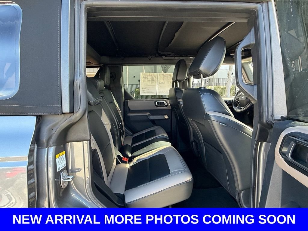 Used 2022 Gray Ford Wildtrak image 16