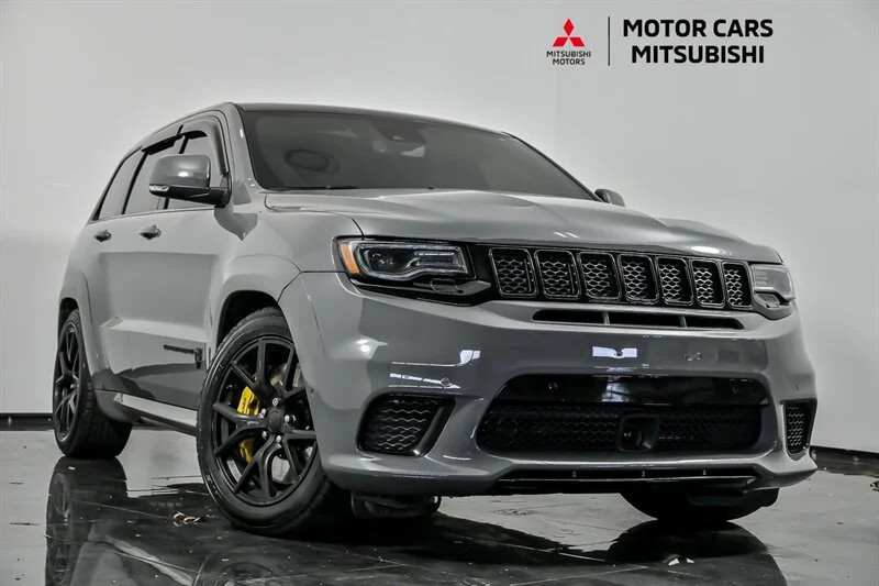 2021 Jeep Grand Cherokee Trackhawk's photo