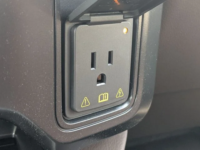 New 2026 Glacier Gray Metallic Tri-Coat Ford F-350® King Ranch® image 29