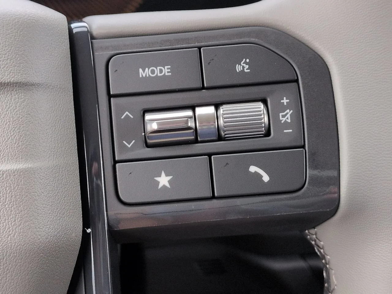 New 2027 Aurora Black Pearl Kia EX image 29
