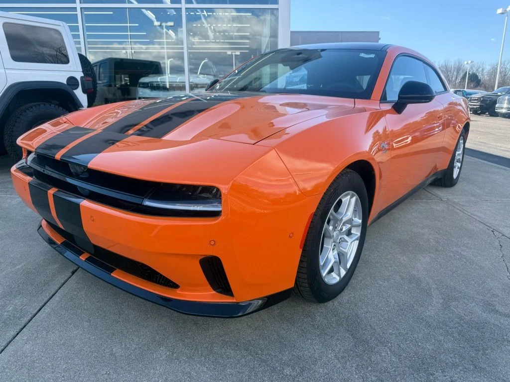 2025 Dodge Charger Daytona R/T - Photo 7