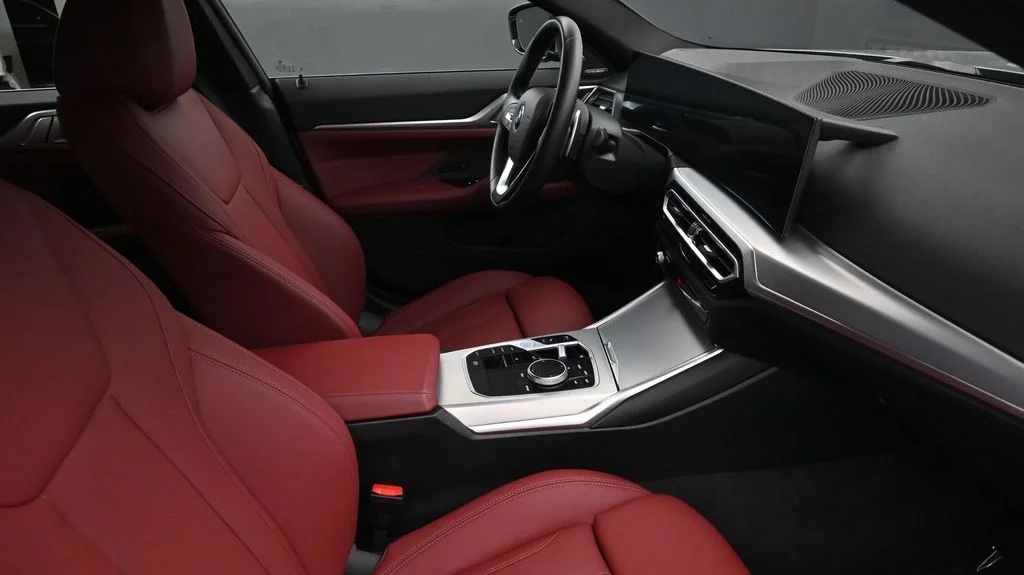 2024 BMW 4 Series 430i - Photo 2