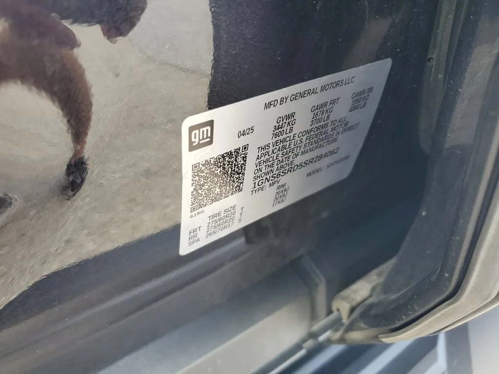Used 2025 Dark Ash Metallic Chevrolet Premier image 28