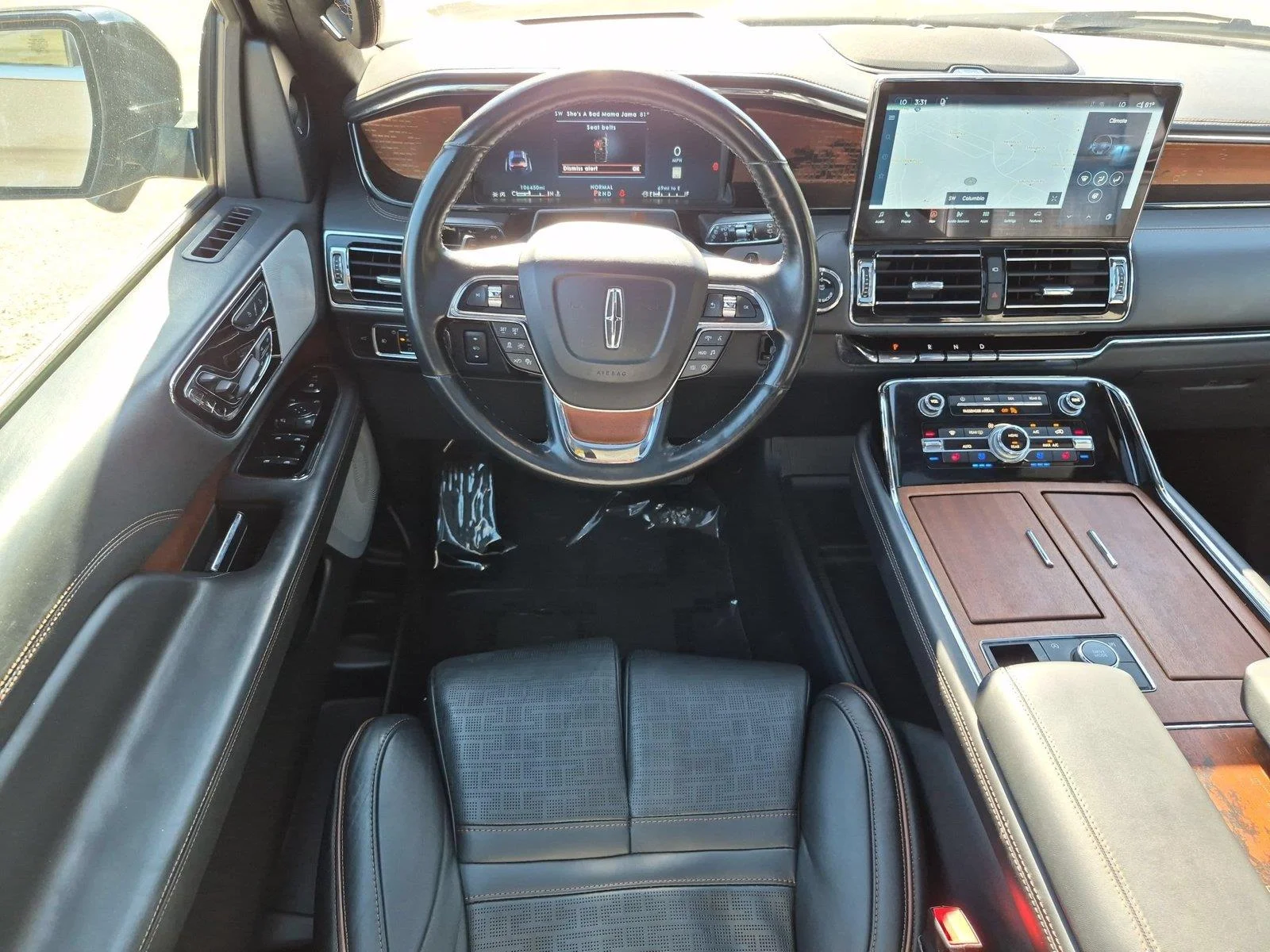 Used 2024 Chroma Caviar Dark Gray Metallic Clearcoat Lincoln Black Label image 33