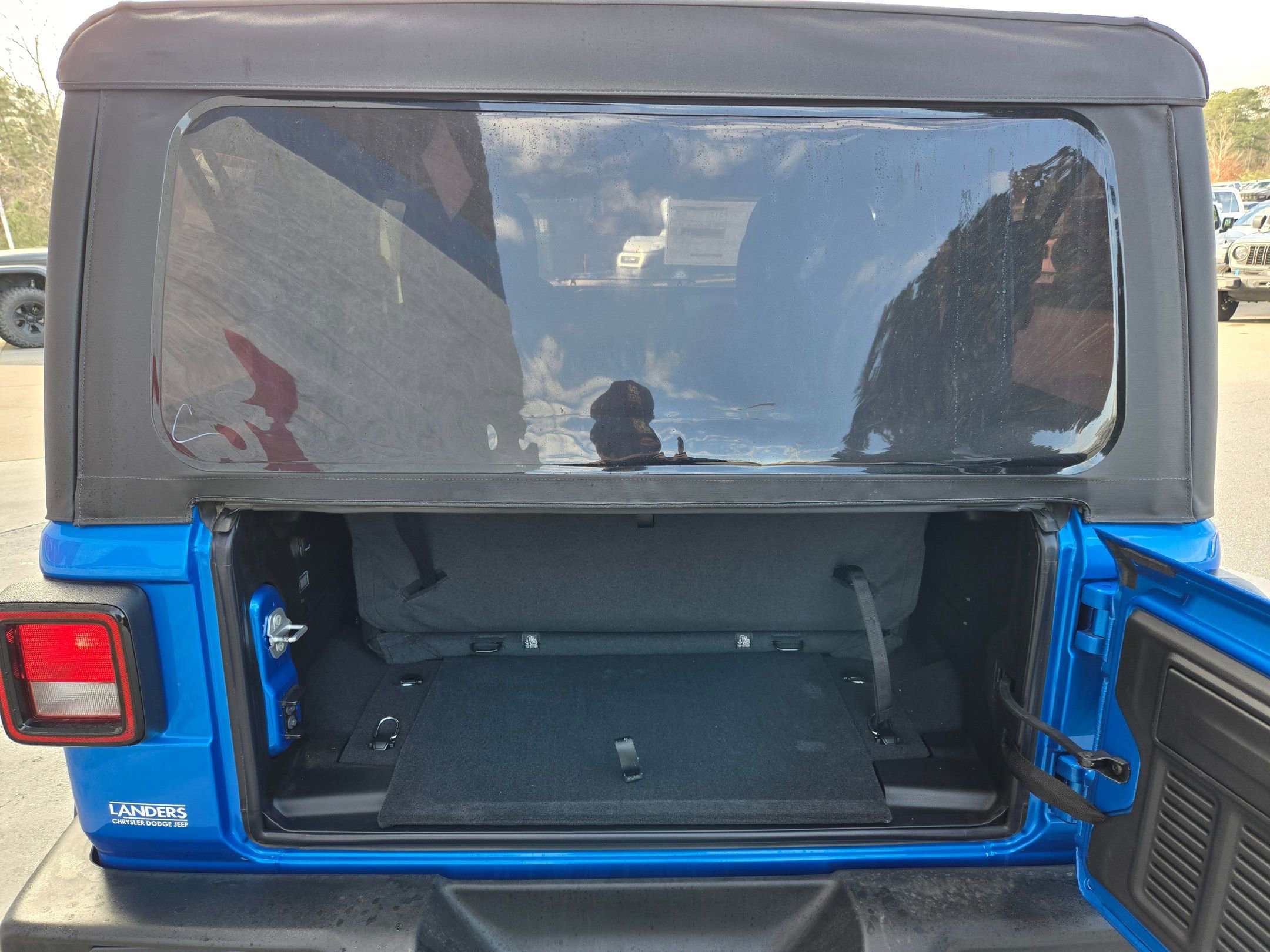 New 2026 Hydro Blue Pearl-Coat Exterior Paint Jeep Sport S image 26