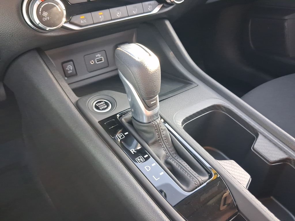 Used 2025 Gray Nissan S image 28