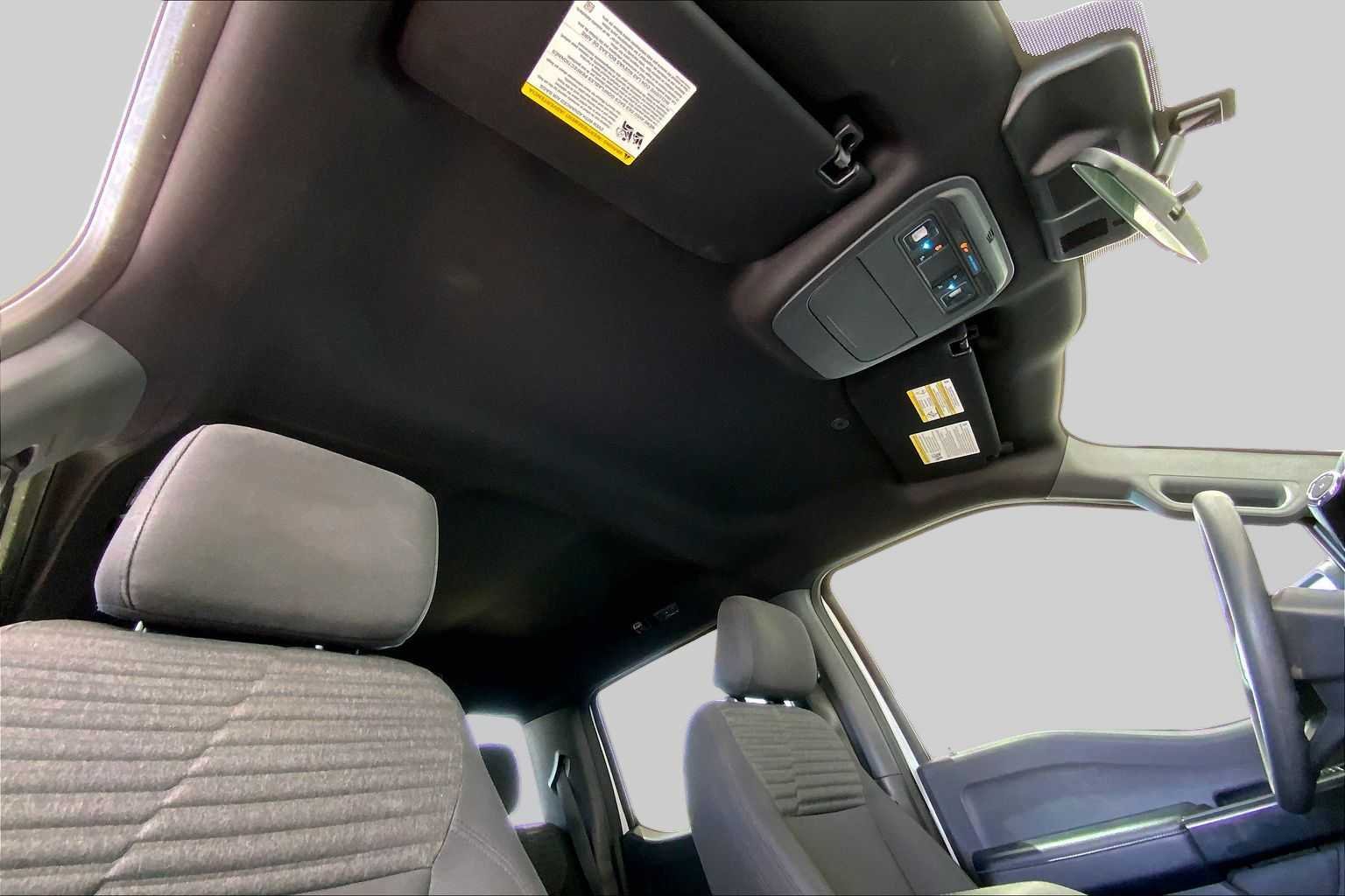 Used 2022 Oxford White Ford XL image 14