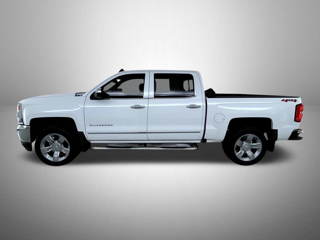 2018 Chevrolet Silverado 1500 LTZ - Photo 9