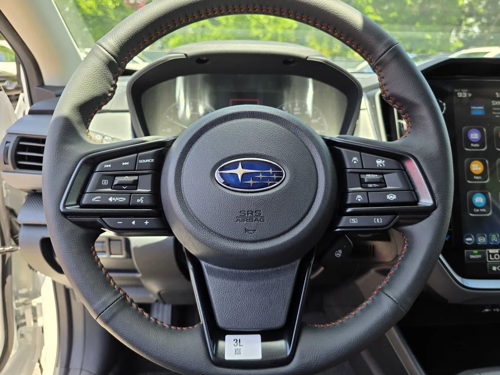 New 2026 CRYSTAL WHITE PEARL Subaru Limited image 24