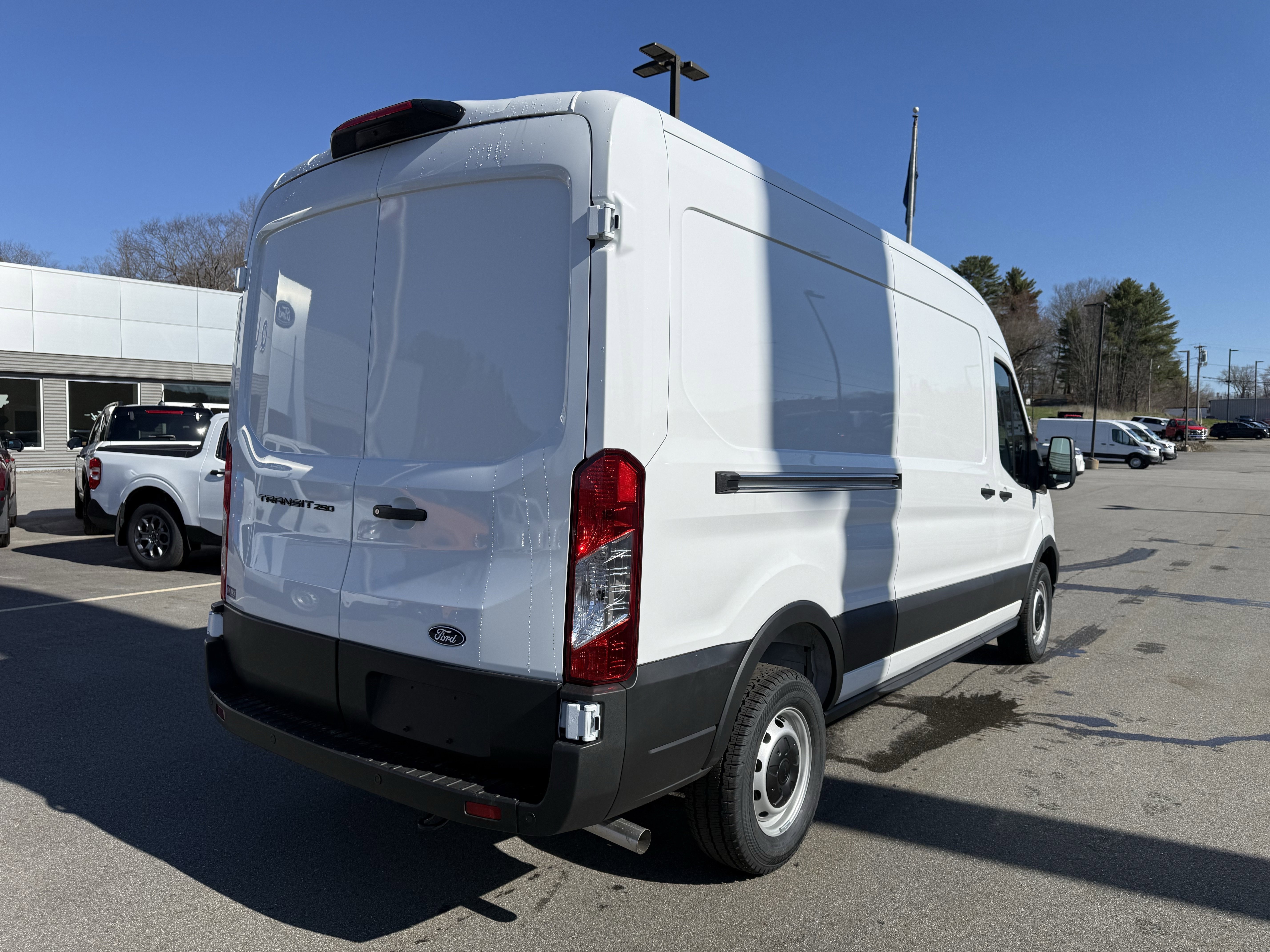 New 2026 Oxford White Ford Cargo Van image 7