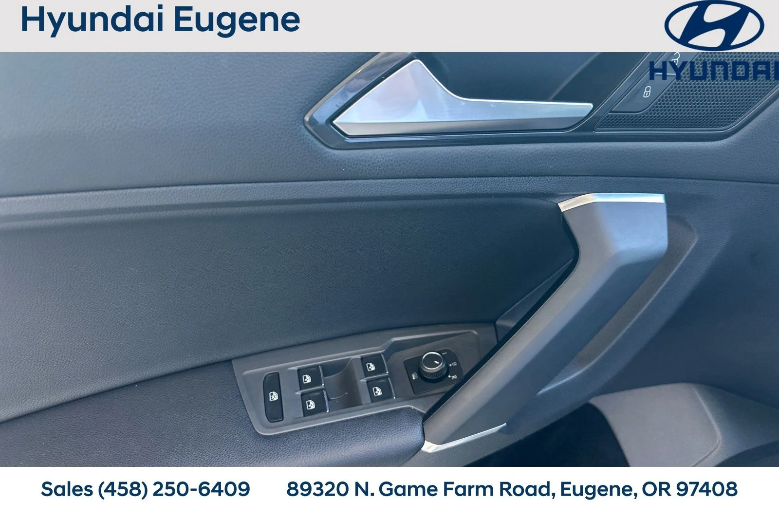 Used 2018  Volkswagen 2.0T SE image 12
