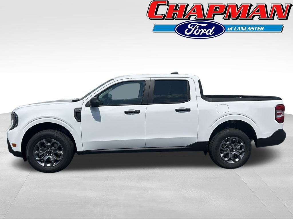 New 2026 Oxford White Ford XLT image 2