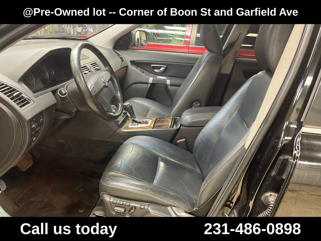 Used 2008 Black Volvo 3.2 image 13