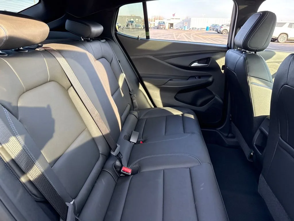 2026 Buick Envista Sport Touring - Photo 35