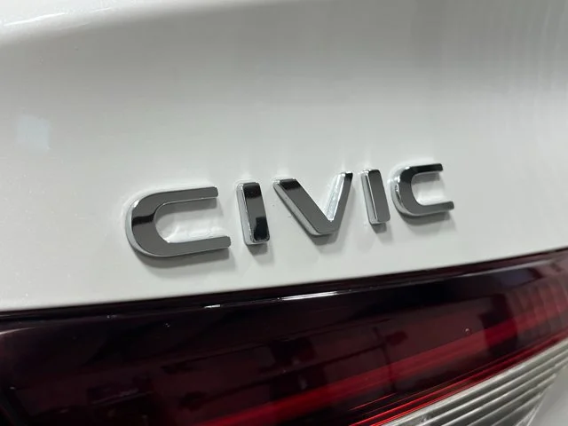 New 2026 Platinum White Pearl Honda LX image 6