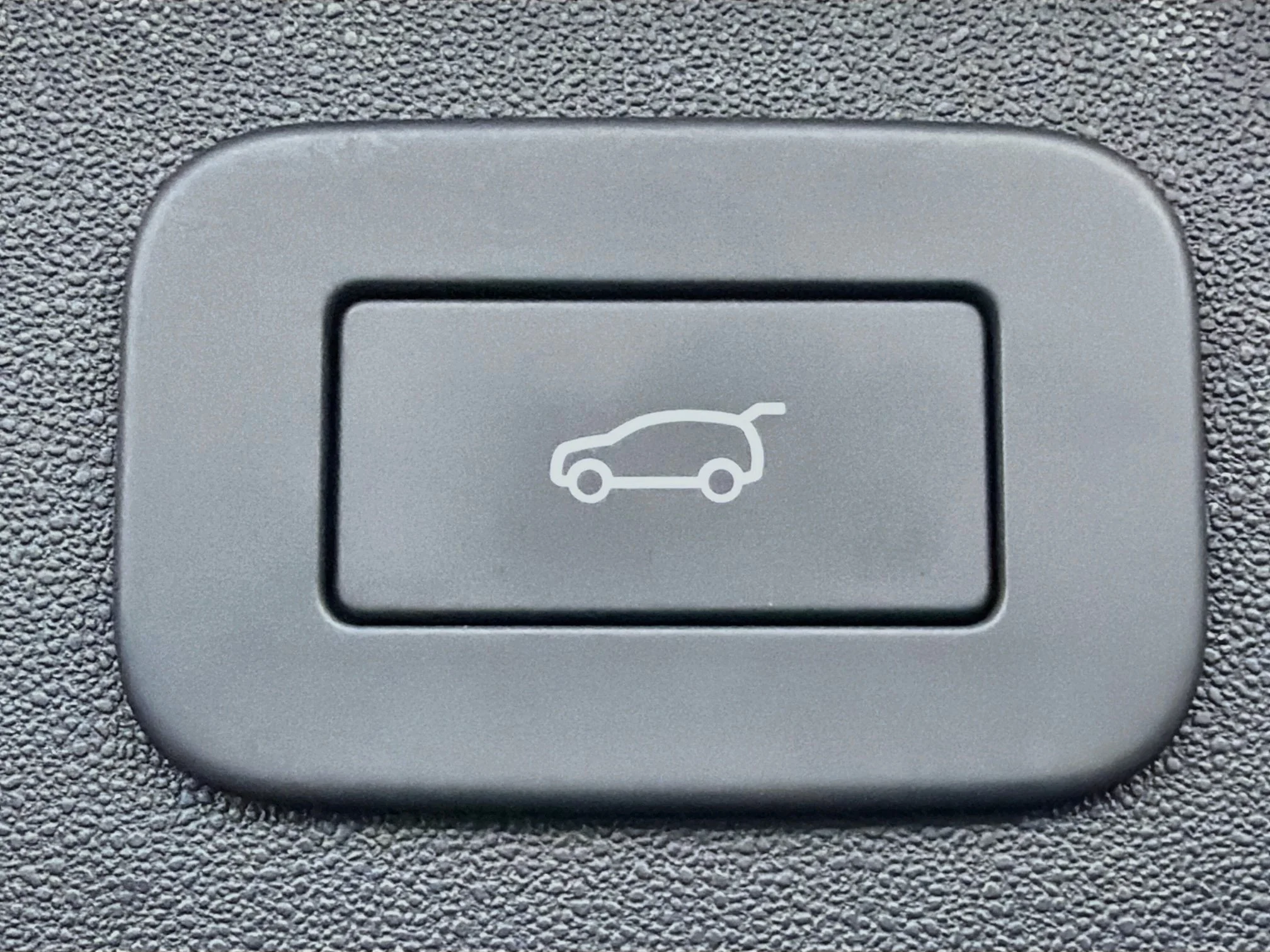 New 2026 Fuji White Land Rover Landmark image 13