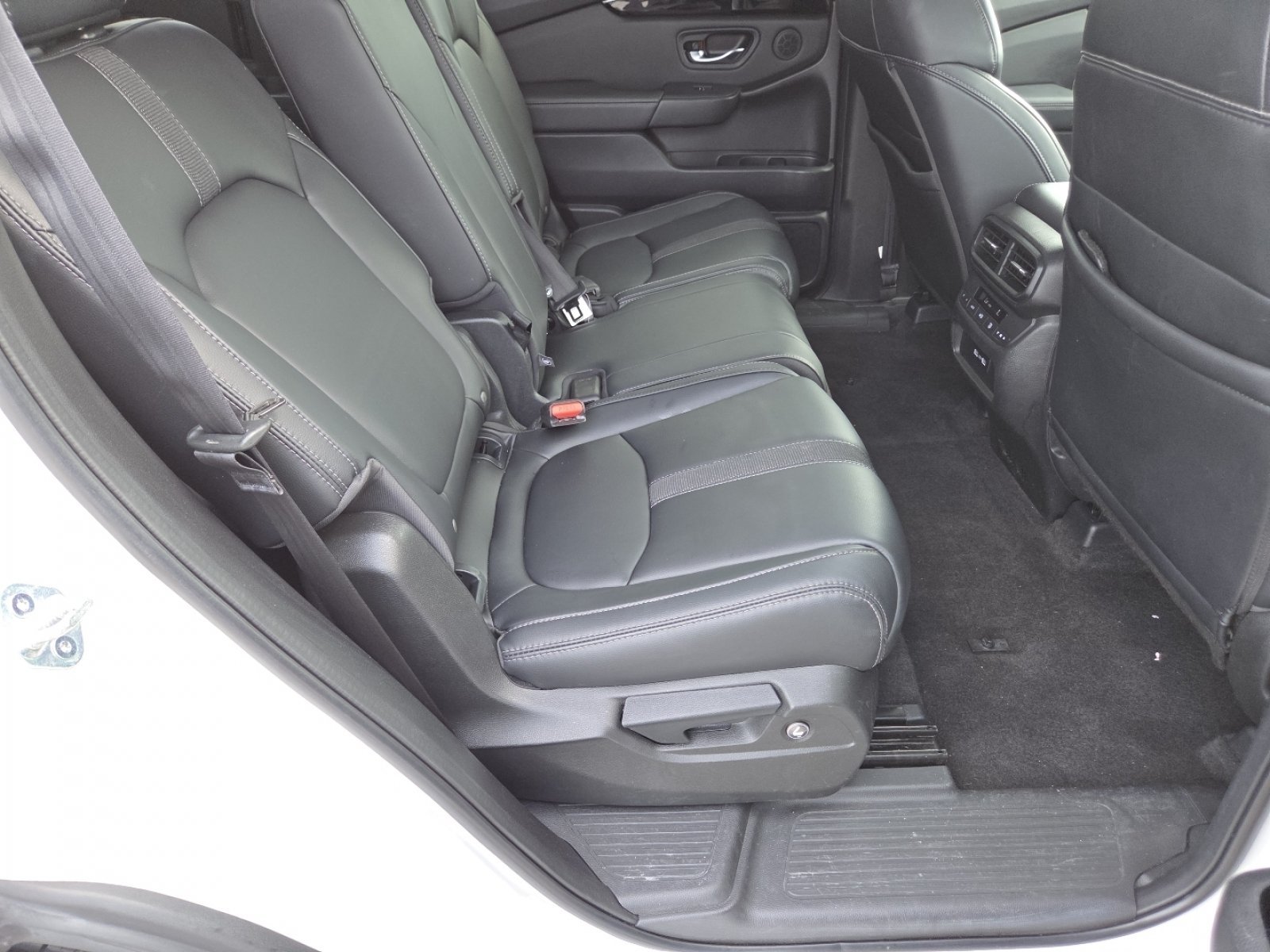 2023 Honda Pilot EX-L - Photo 22