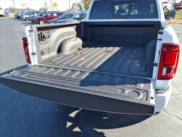 New 2026 Bright White Clear-Coat Exterior Paint RAM LARAMIE image 43
