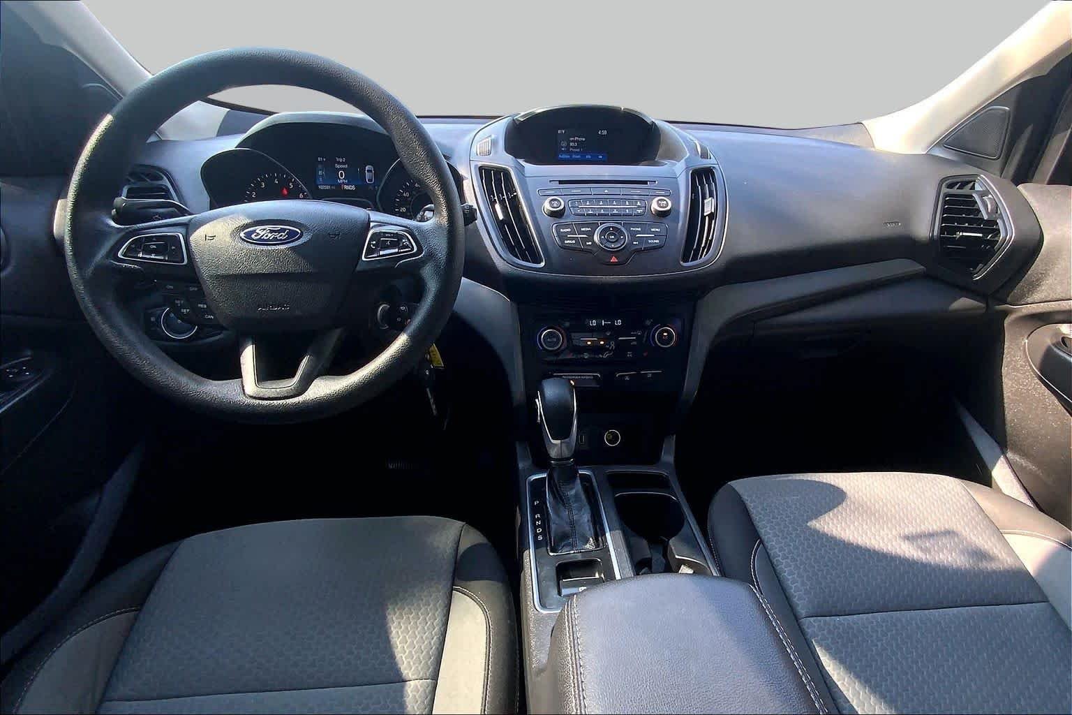 Used 2018 Shadow Black Ford SE image 16