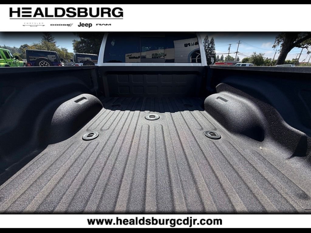 New 2026 Bright White Clear-Coat Exterior Paint RAM Laramie image 25