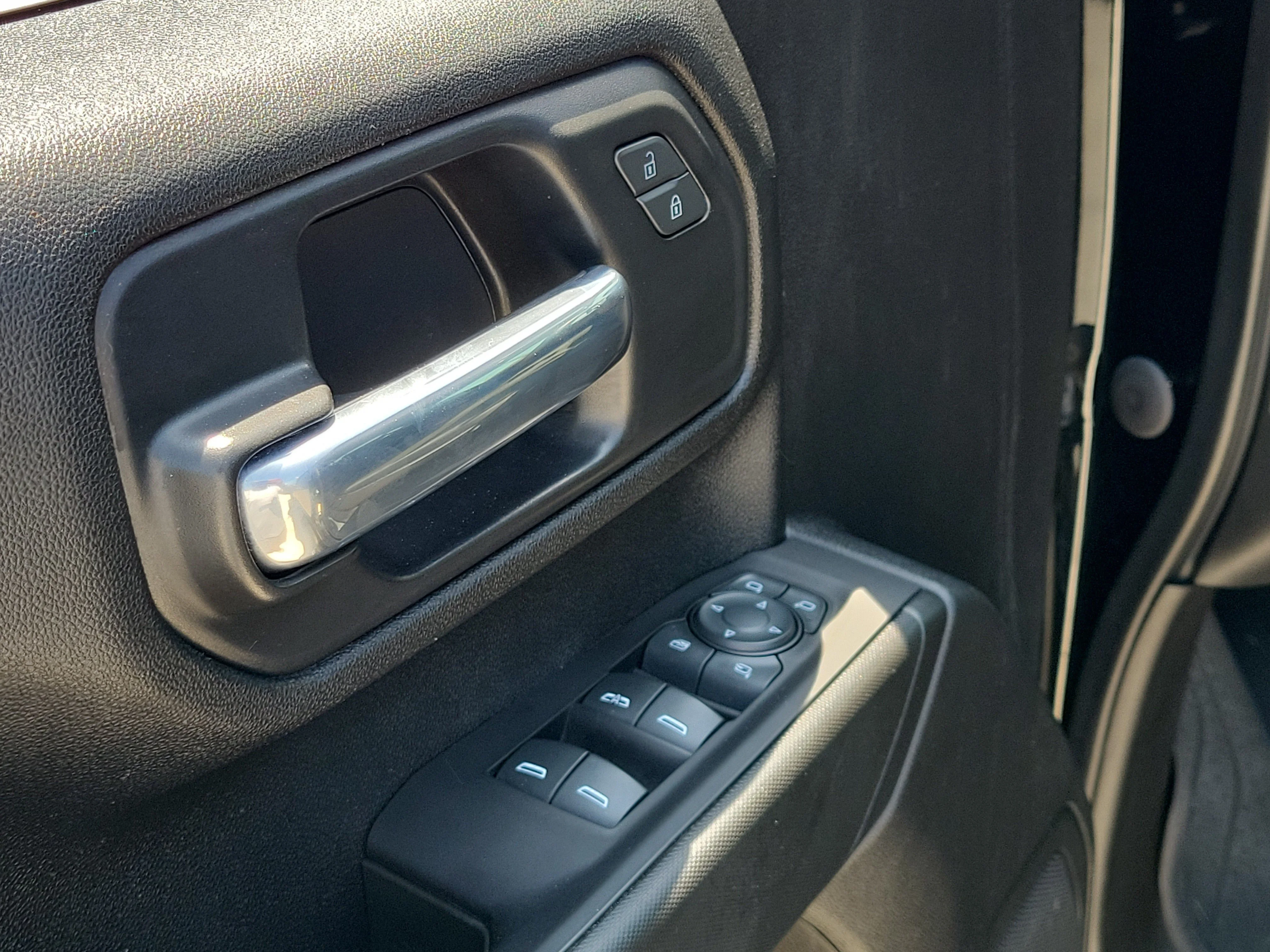 Used 2021 Black Chevrolet Custom image 20