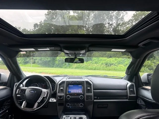 Used 2019 Silver Ford XLT image 14