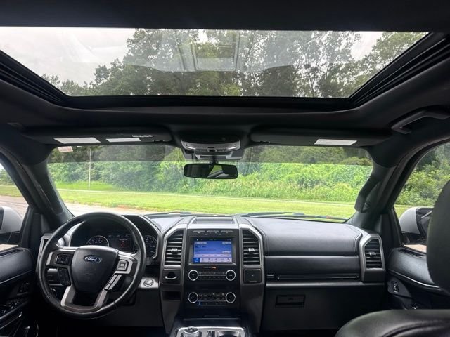 Used 2019 Silver Ford XLT image 14