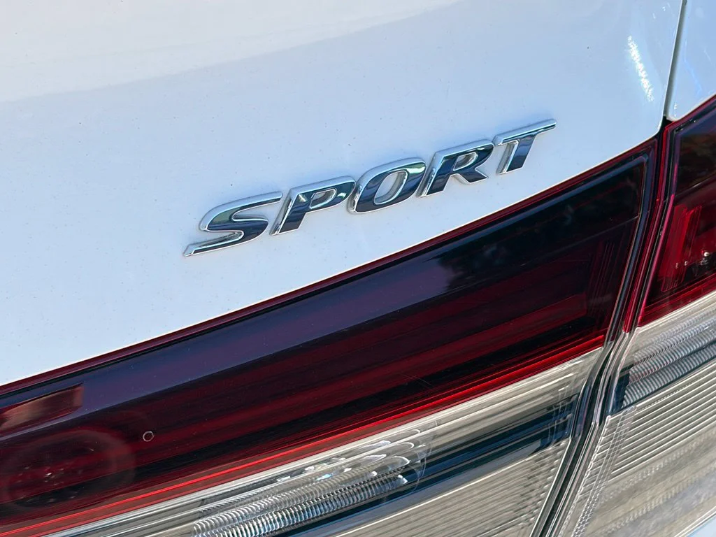 Certified Used 2025 Platinum White Pearl Honda Sport image 15