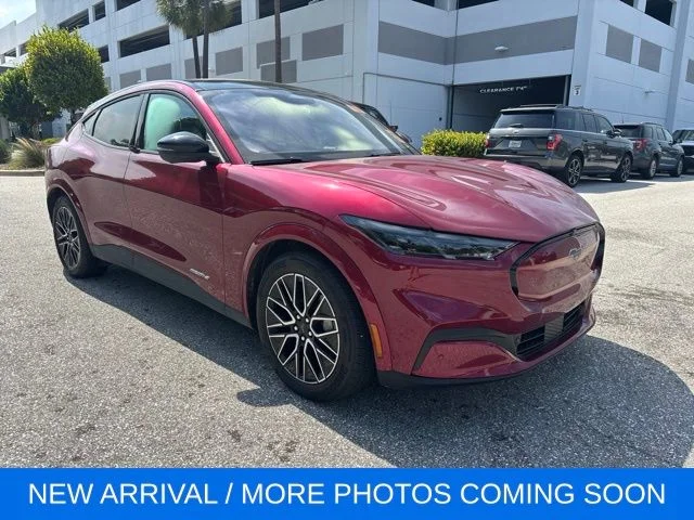 Used 2025 Magenta Ford Premium image 1