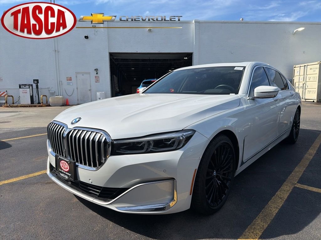 2022 BMW 7 Series 750i xDrive's photo