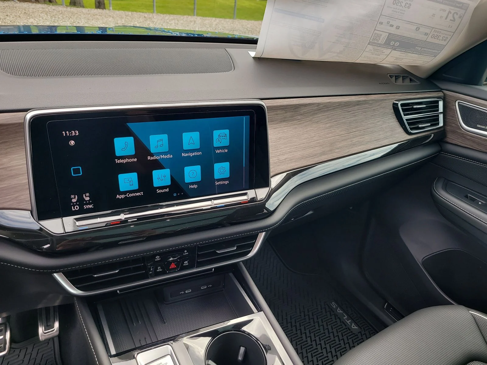 2026 Volkswagen Atlas SEL Premium R-Line - Photo 22