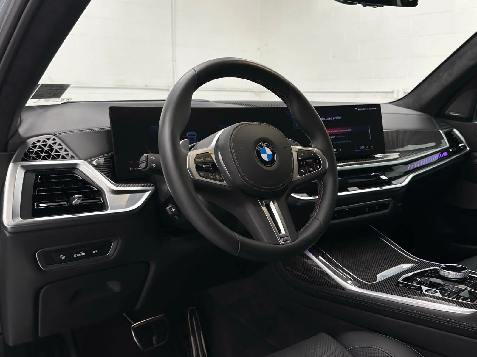 2026 BMW X7 M60i - Photo 10