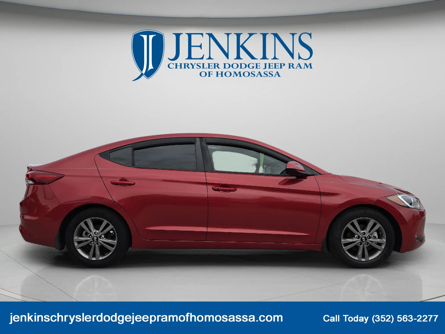 Used 2018 Scarlet Red Hyundai Value Edition image 2