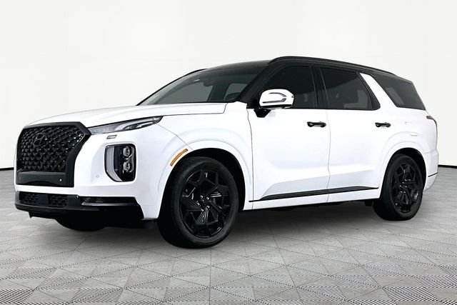 Used 2022 White Hyundai Calligraphy image 1