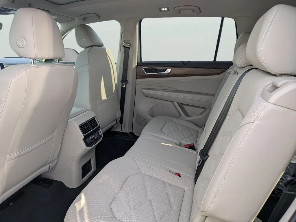 New 2026 Gray Volkswagen 2.0T SE w/Technology image 11