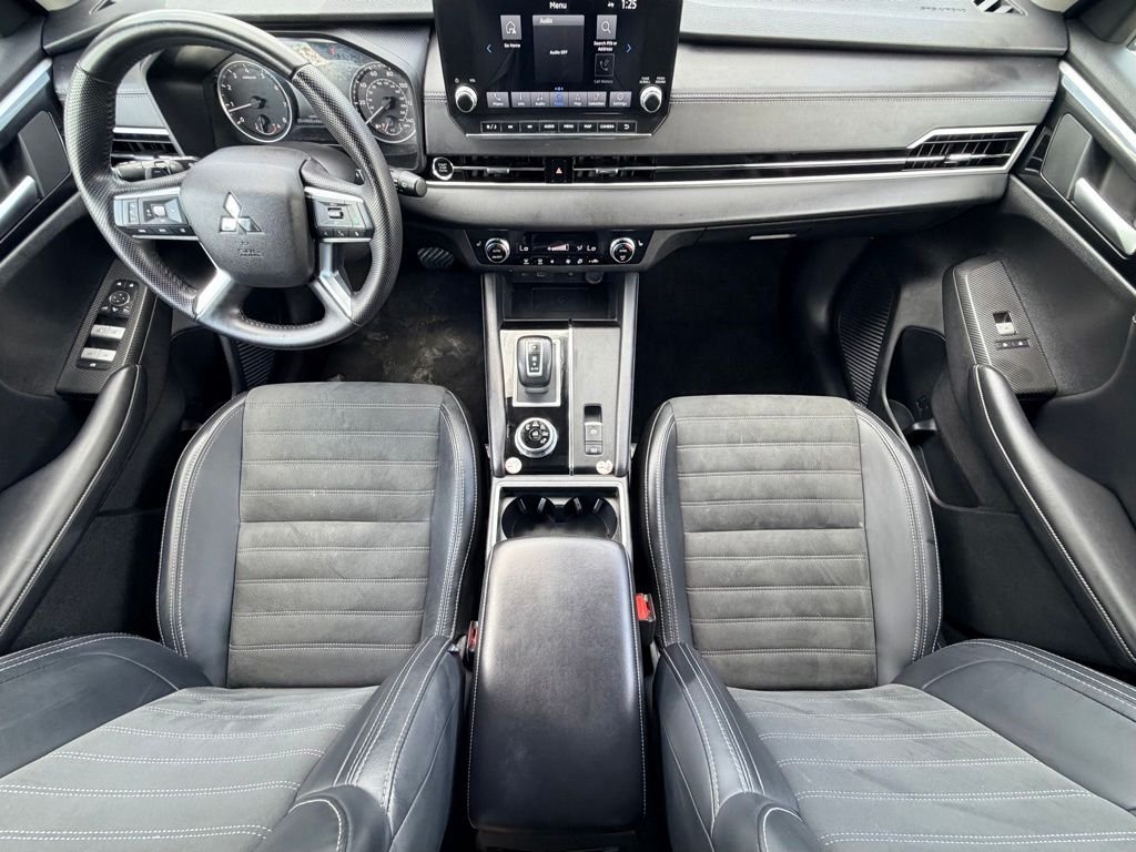 Used 2024 Blue Mitsubishi SE image 20