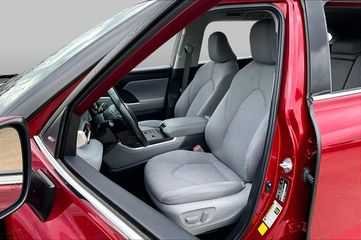 Used 2022 Ruby Flare Pearl Toyota LE image 14