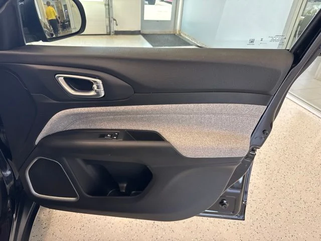 2023 Jeep Compass Latitude Lux - Photo 38
